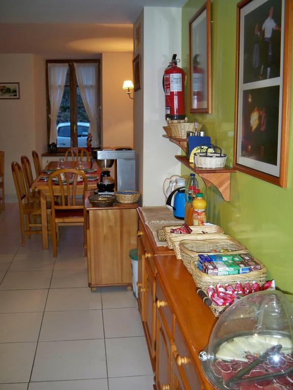 Hotel Casa Es Neres Les Zewnętrze zdjęcie