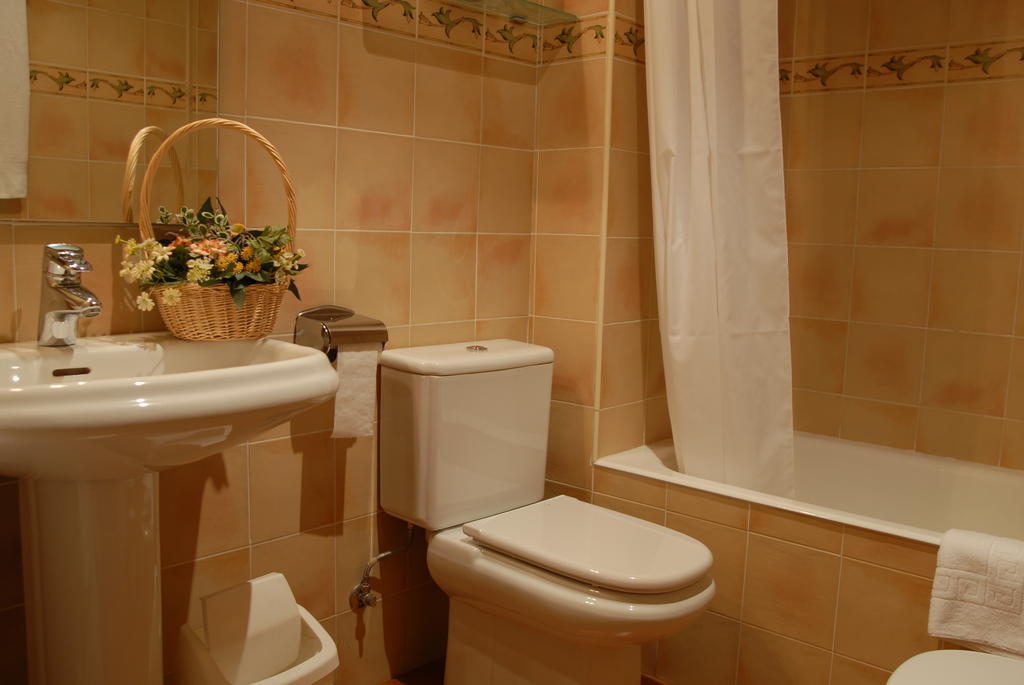 Hotel Casa Es Neres Les Pokój zdjęcie
